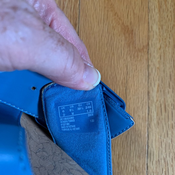 Clark’s Sandals - Picture 3 of 3